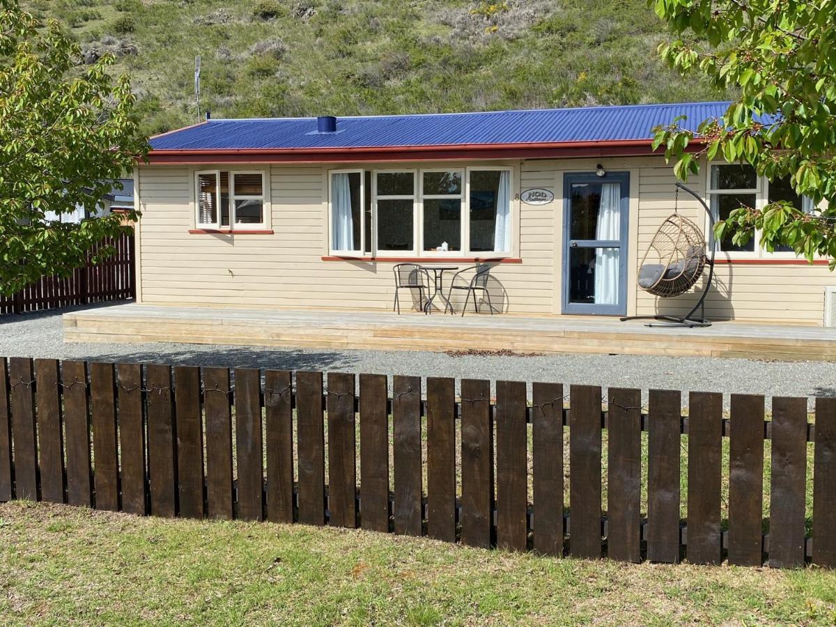 Cosy 1960'S Kiwi Holiday House Omarama Luaran gambar